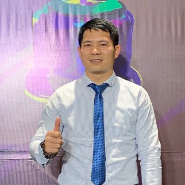 CEO Đàm Mạnh Tuấn