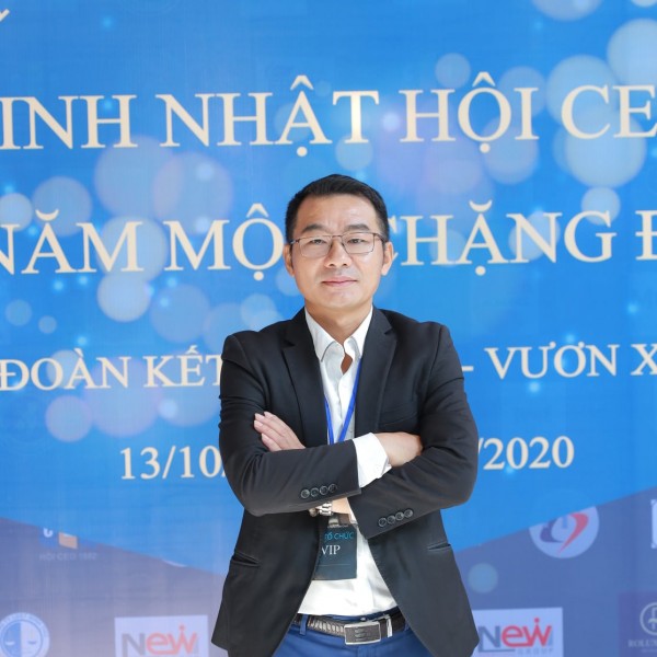 CEO Nguyễn Văn Long